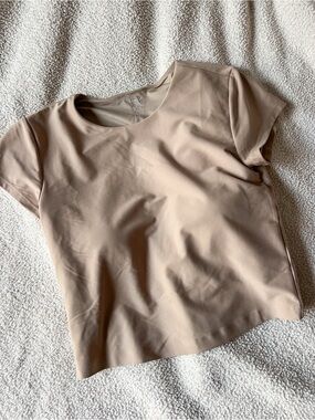 (old navy) tan beige active workout POWERSOFT top w/padding women’s size M